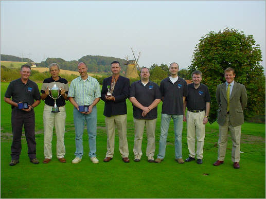 Siegerehrung  v.l. : Robo Robertson (HGS), Frank Gohlke (GCH) , Dirk Dedering (GCH), David Doughty (HGS), Michael Schröder (Area51), Micha Köllerwirth (Area51), Kevin Führ (Area51), Lt.Col. Bristow (1.UK ARMD DIV)